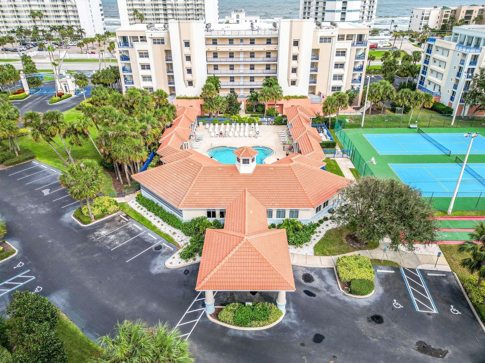 OCEAN WALK/NEW SMYRNA BEACH-BL - Residential