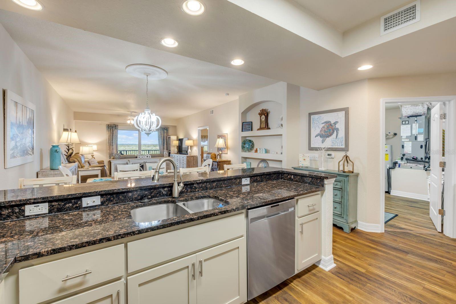OCEAN WALK/NEW SMYRNA BEACH-BL - Residential