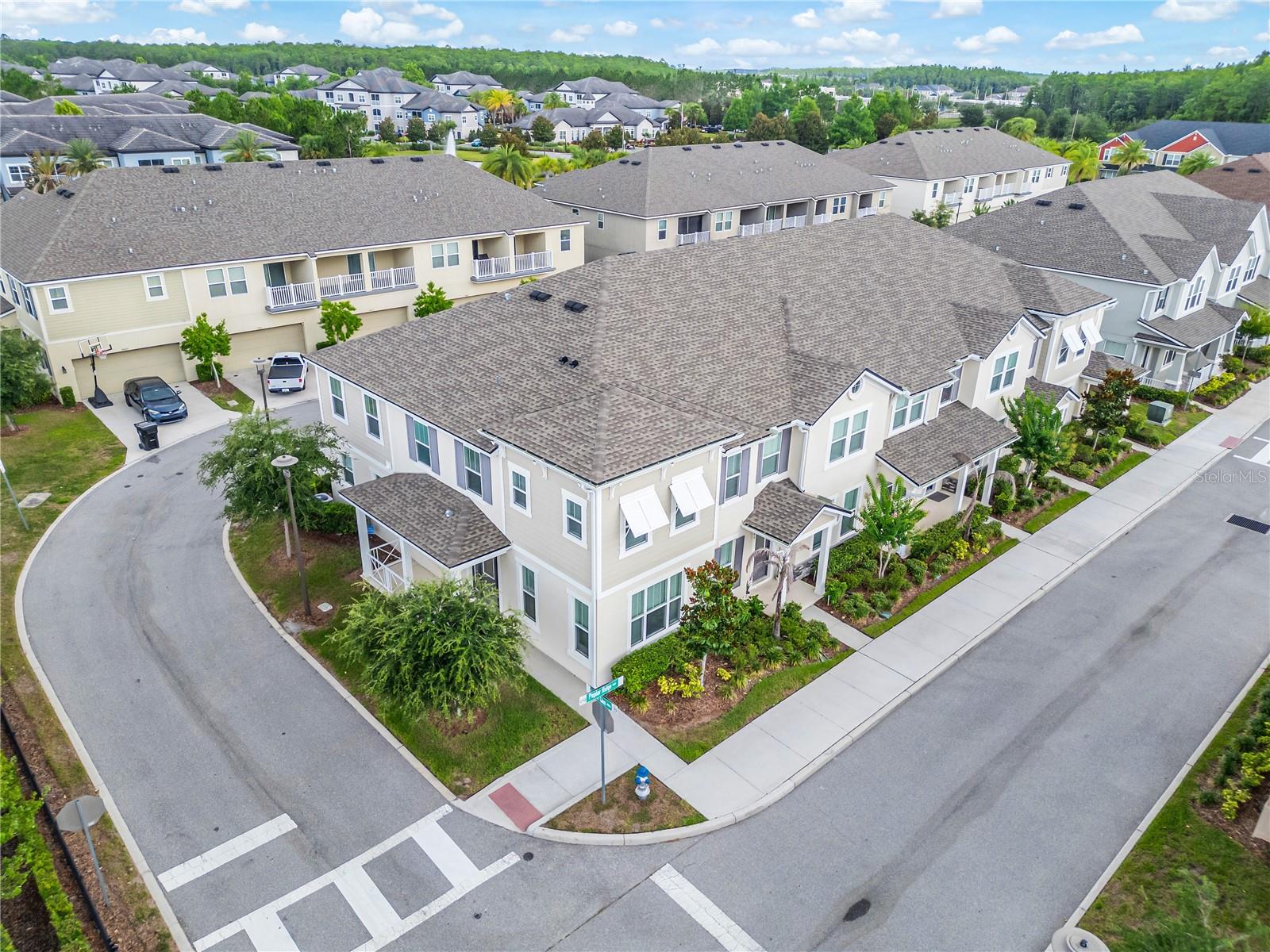 RANDAL WALK - Residential