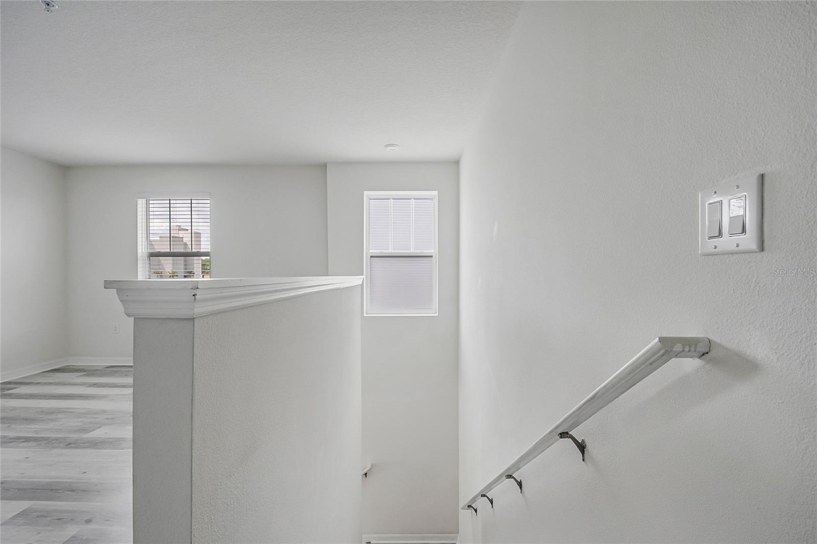 RANDAL WALK - Residential