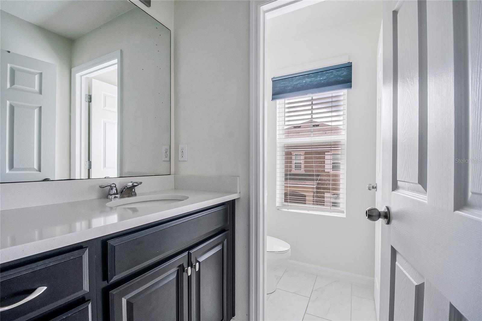 RANDAL WALK - Residential