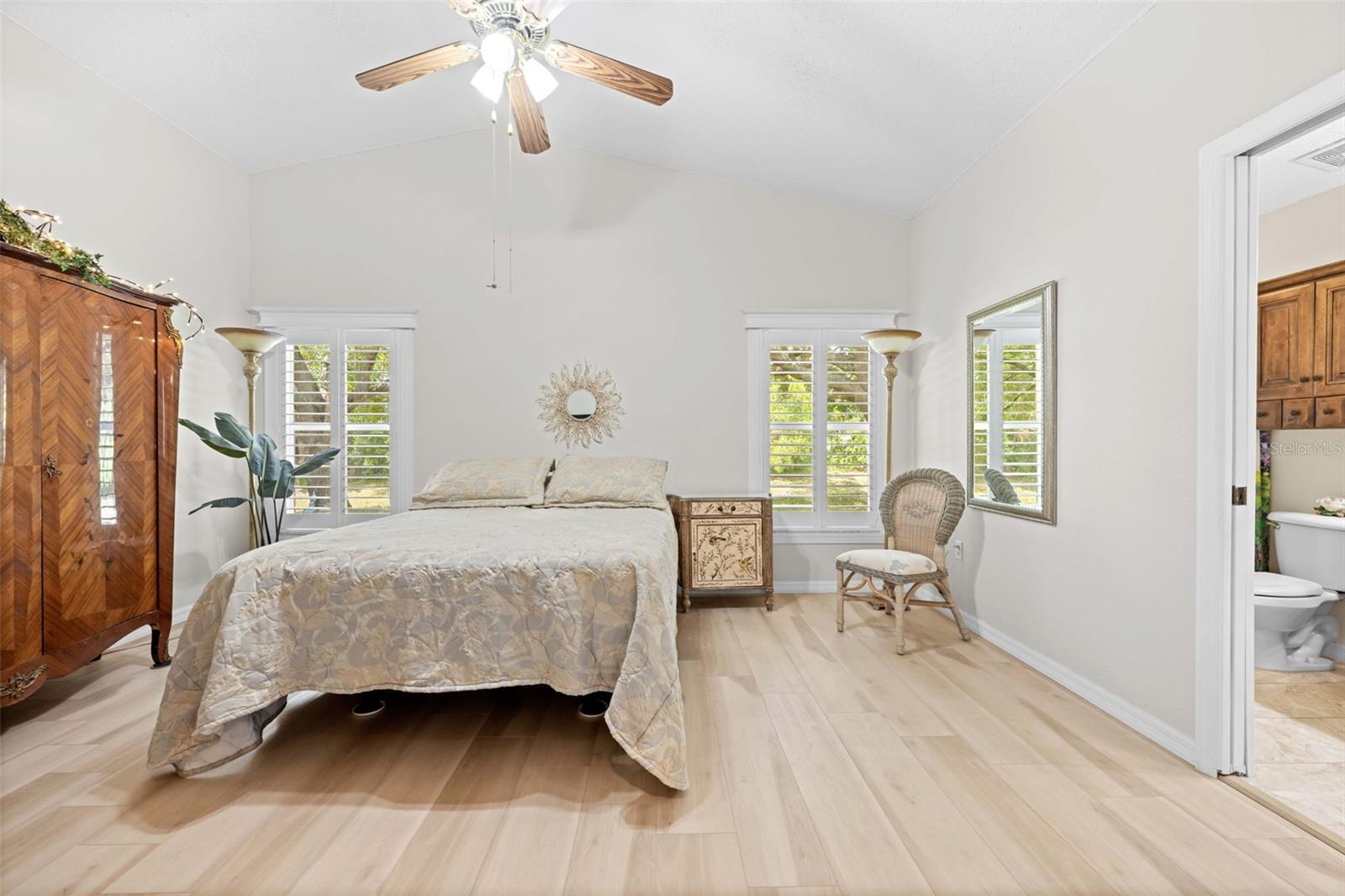 WELLINGTON AT SEVEN HILLS PH5D - Residential
