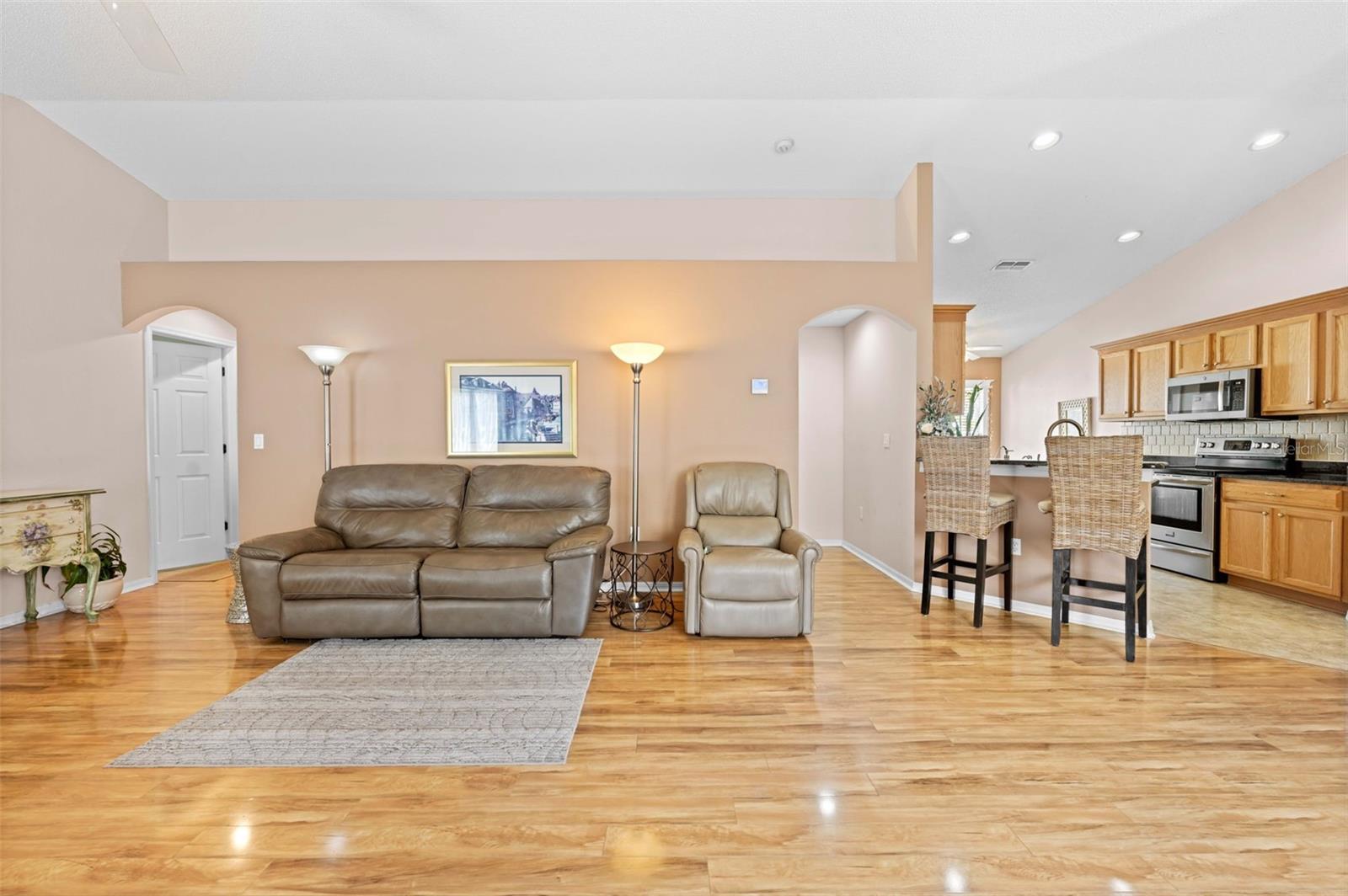 WELLINGTON AT SEVEN HILLS PH5D - Residential