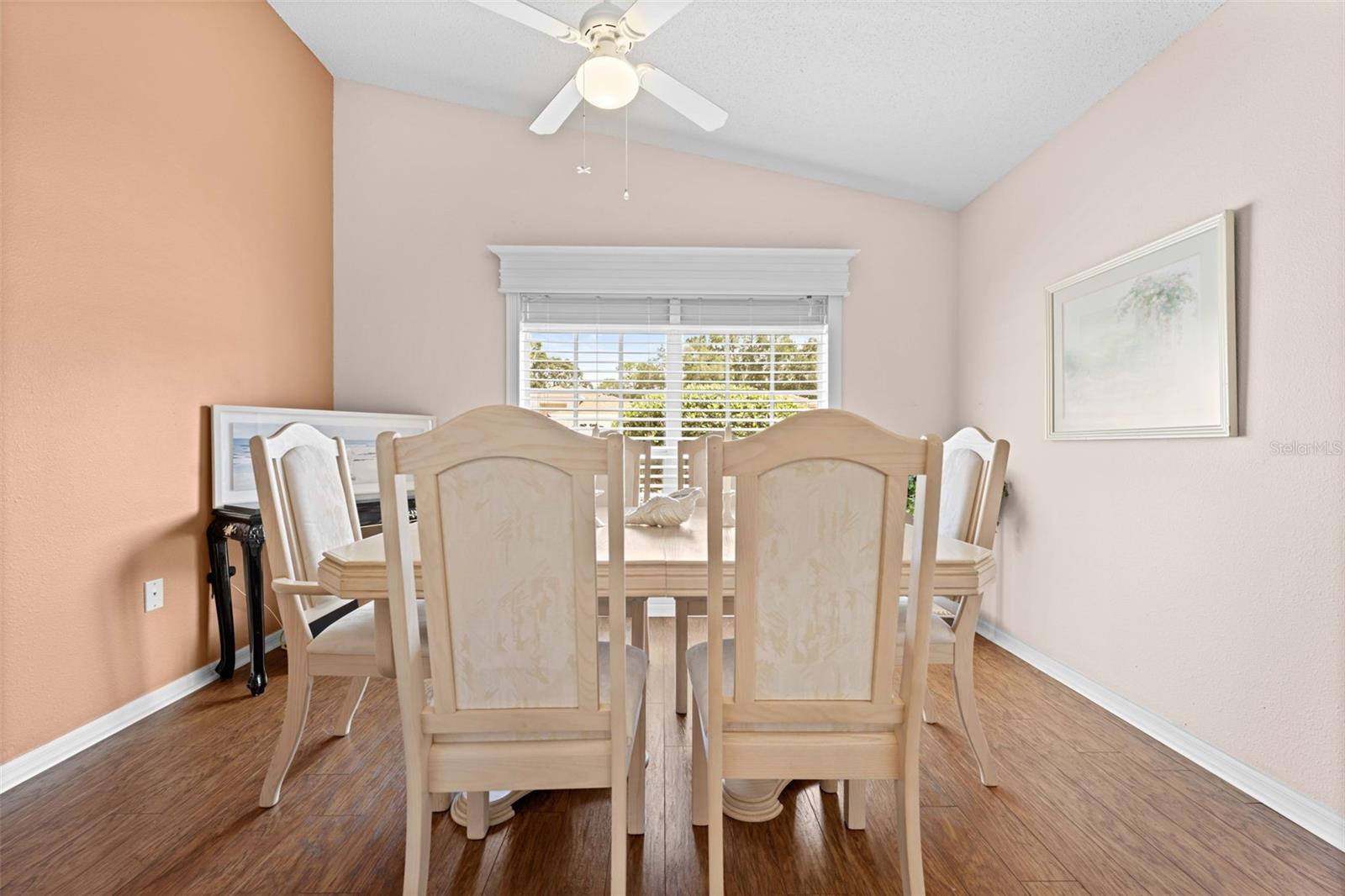 WELLINGTON AT SEVEN HILLS PH5D - Residential