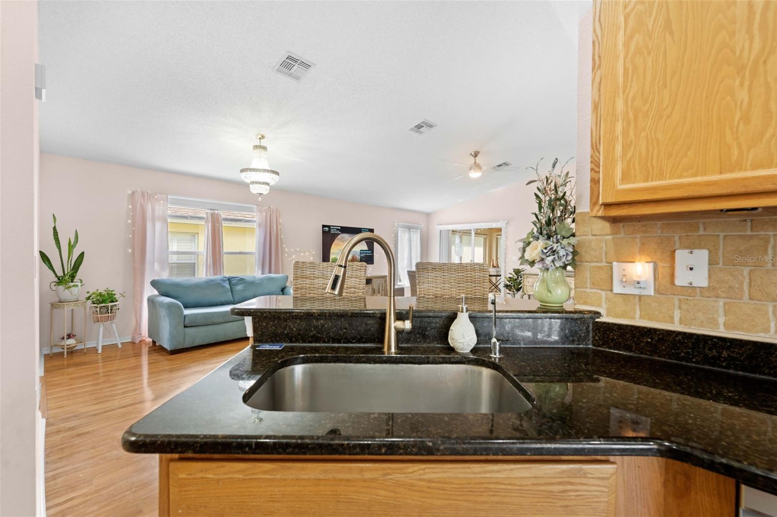 WELLINGTON AT SEVEN HILLS PH5D - Residential