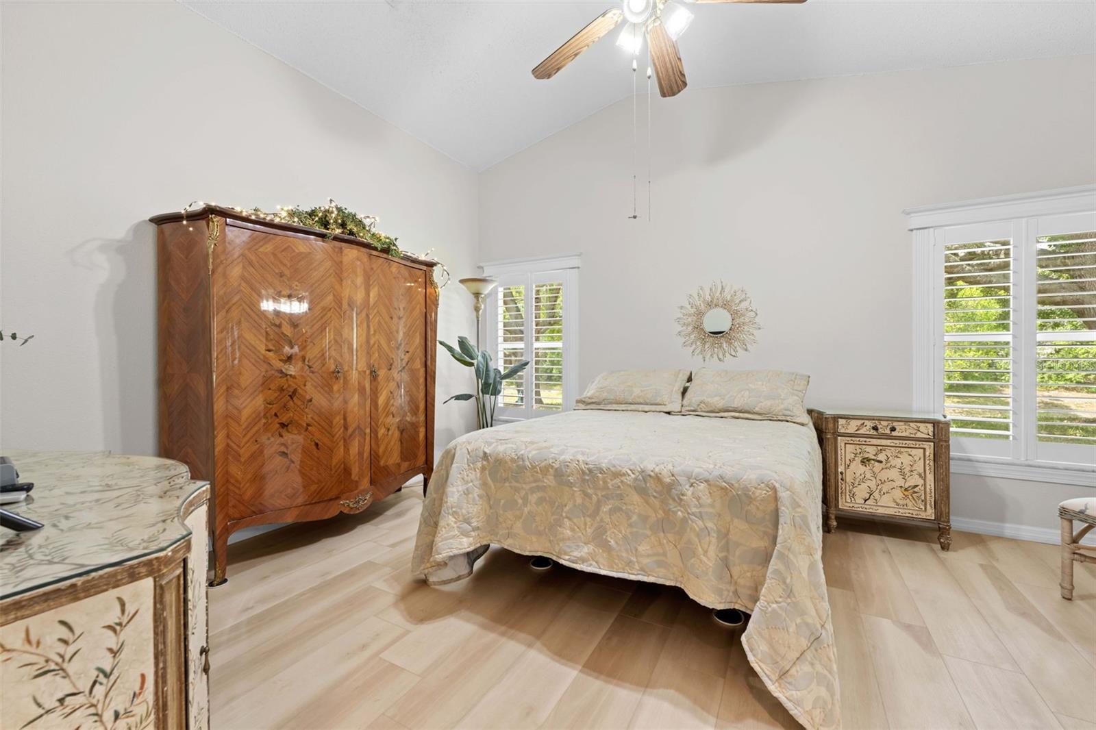 WELLINGTON AT SEVEN HILLS PH5D - Residential