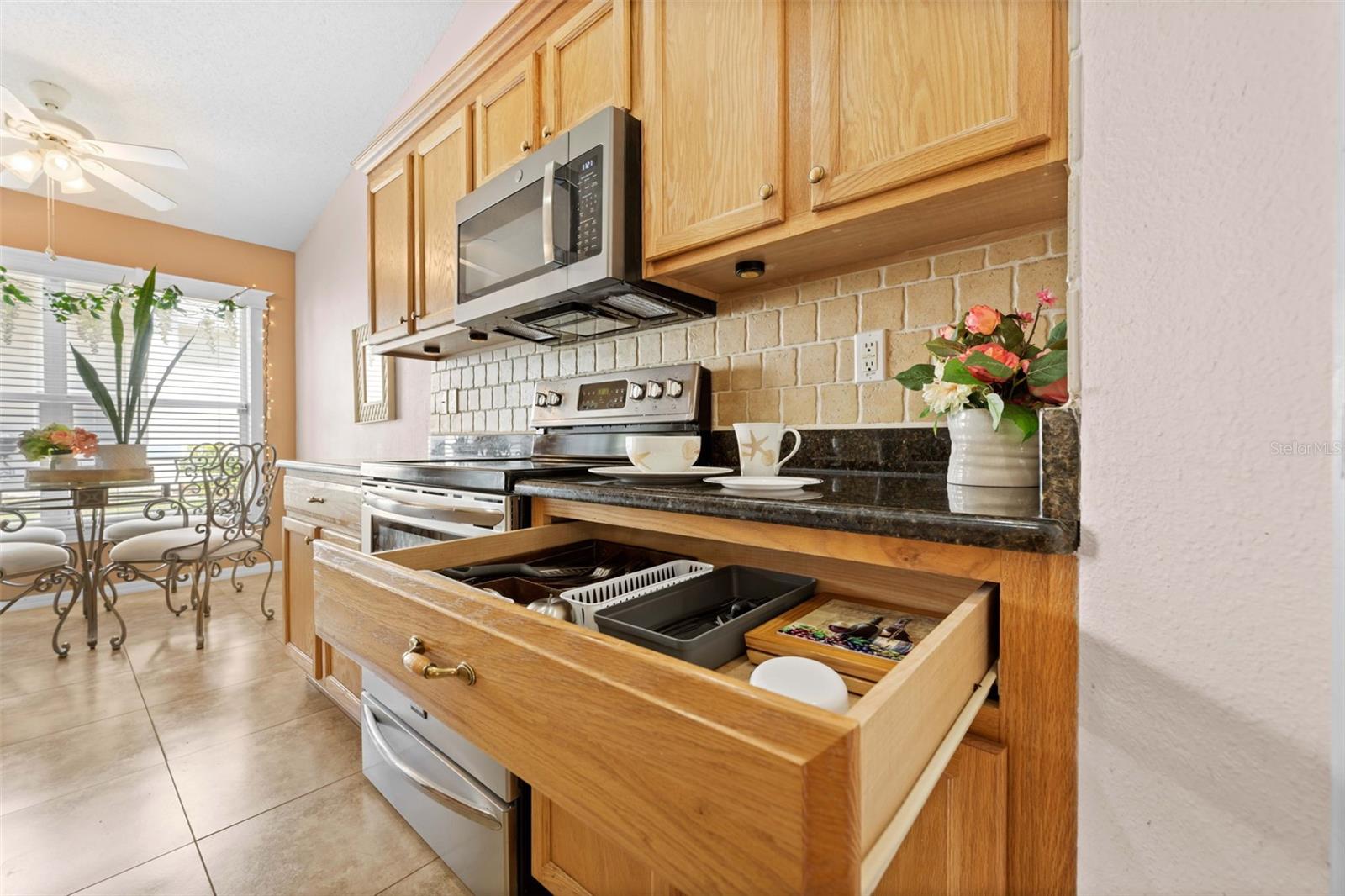 WELLINGTON AT SEVEN HILLS PH5D - Residential