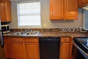 GOLFSIDE VILLAS CONDO - Residential