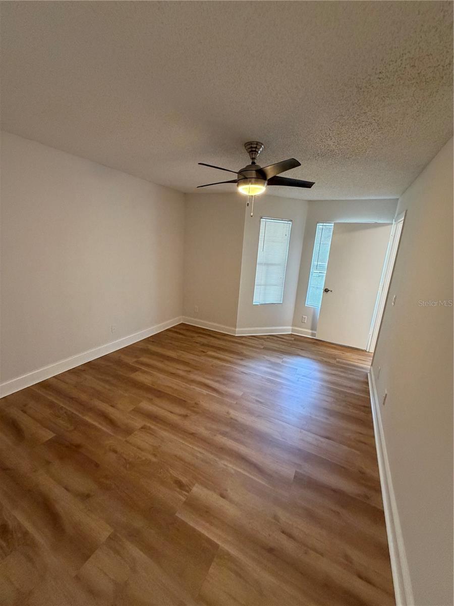 LEXINGTON PLACE CONDOMINIUM - Residential Lease
