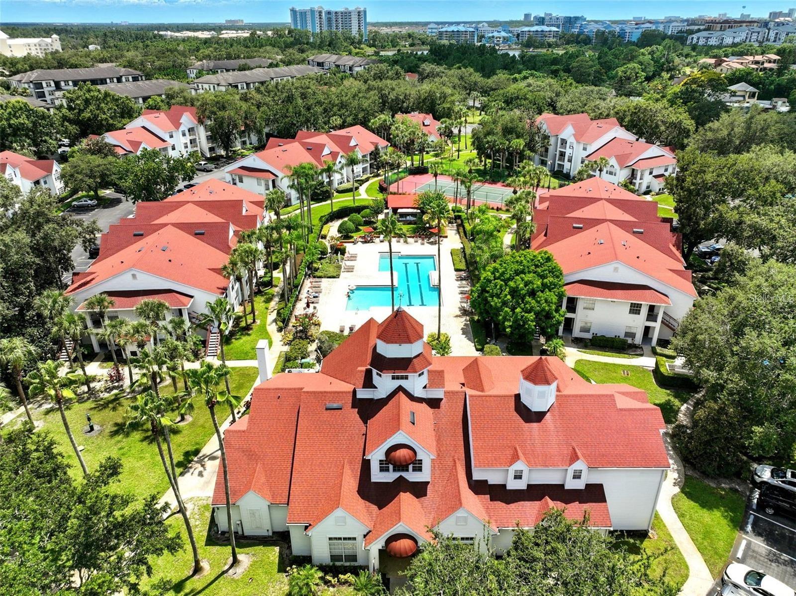 LEXINGTON PLACE CONDOMINIUM - Residential Lease