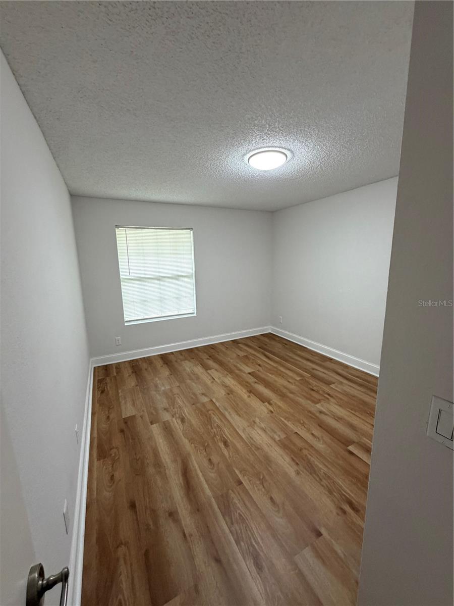 LEXINGTON PLACE CONDOMINIUM - Residential Lease