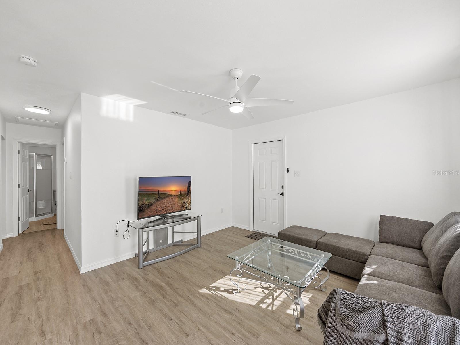 SCHMIDTS - Residential Income