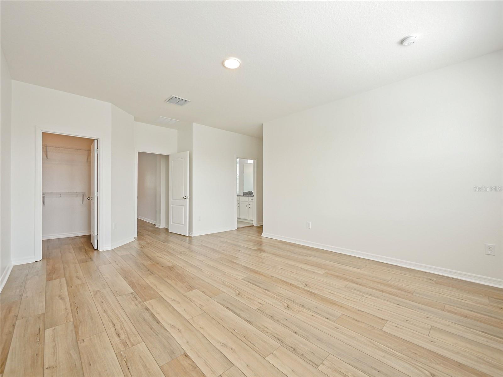 ENCORE/OVATION PH 3 - Residential Lease