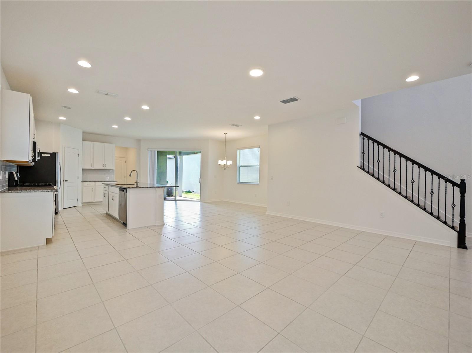 ENCORE/OVATION PH 3 - Residential Lease