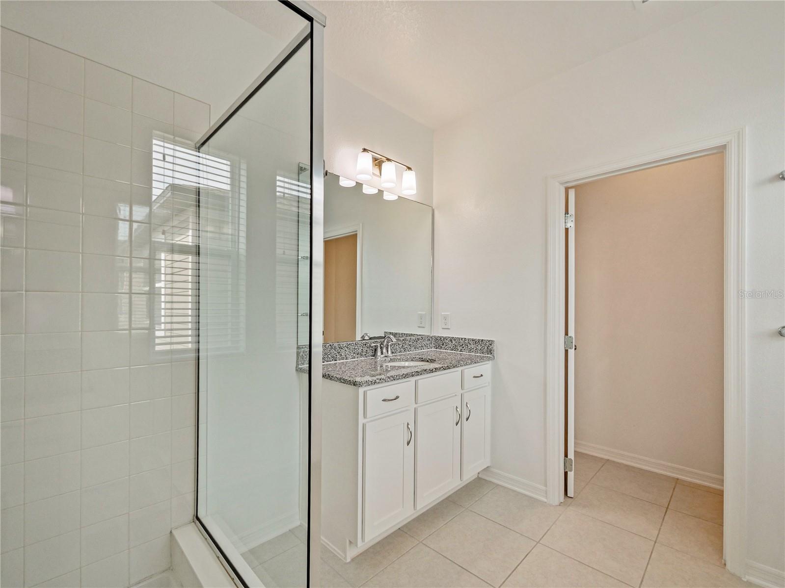 ENCORE/OVATION PH 3 - Residential Lease