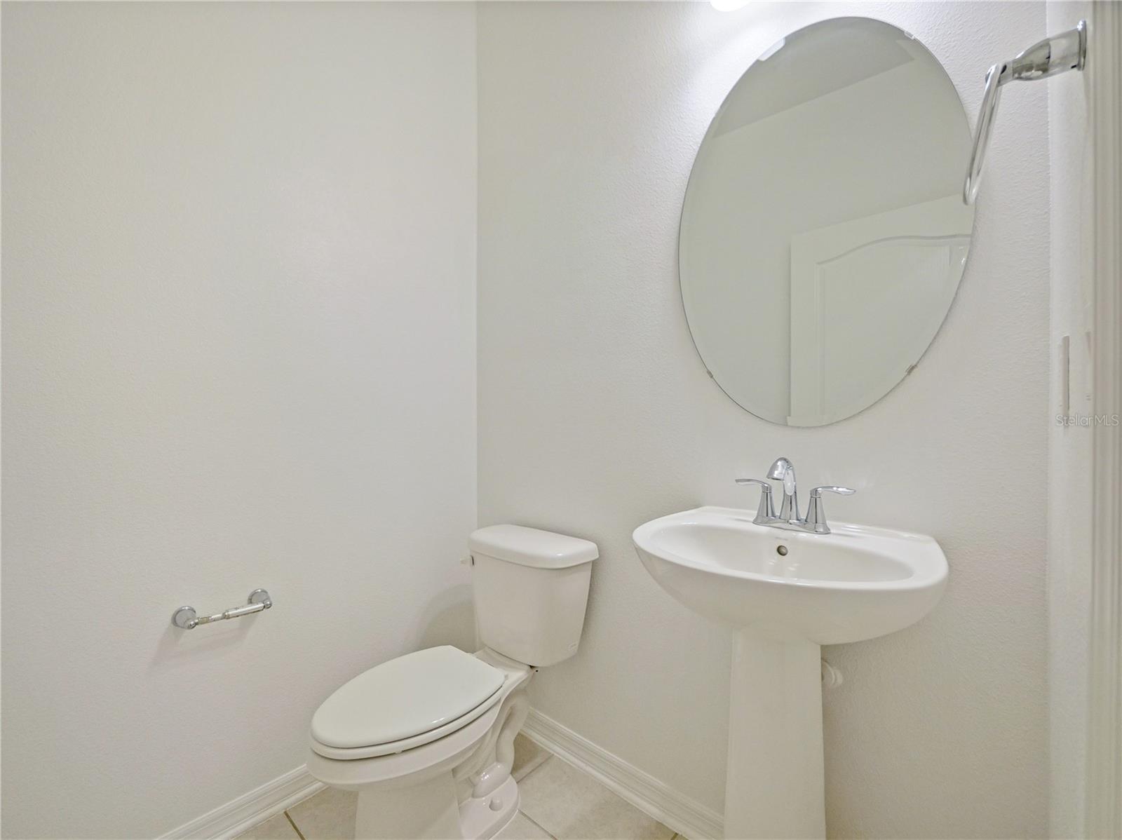 ENCORE/OVATION PH 3 - Residential Lease