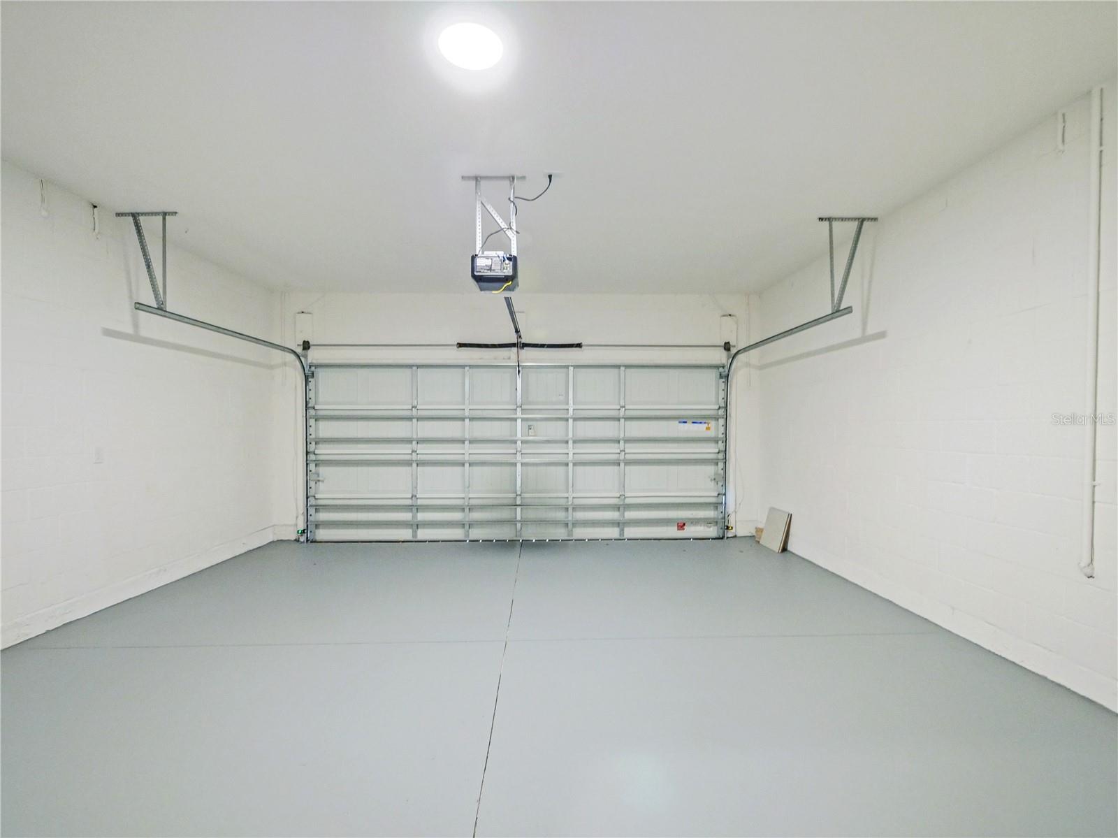 ENCORE/OVATION PH 3 - Residential Lease
