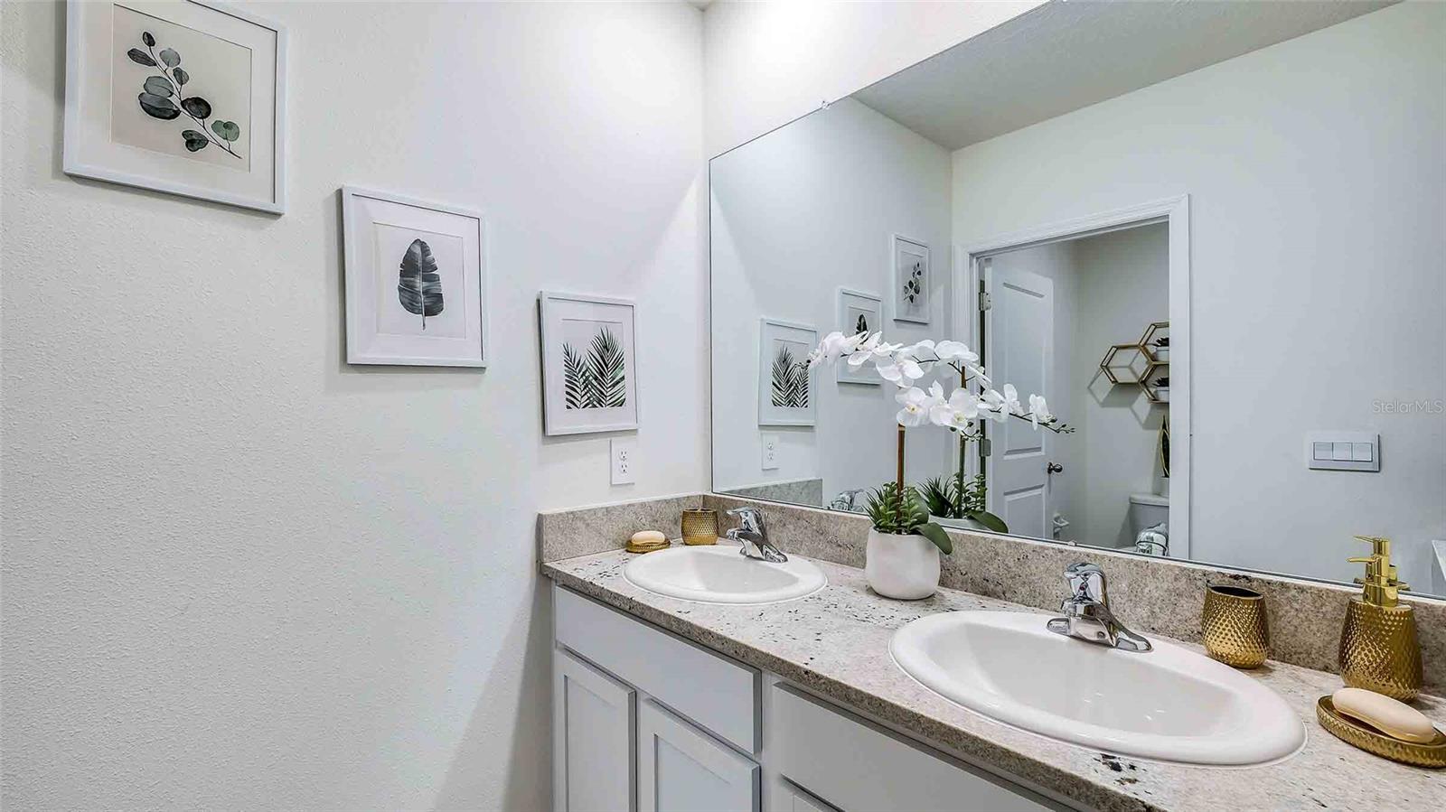 RYE CROSSING - Residential