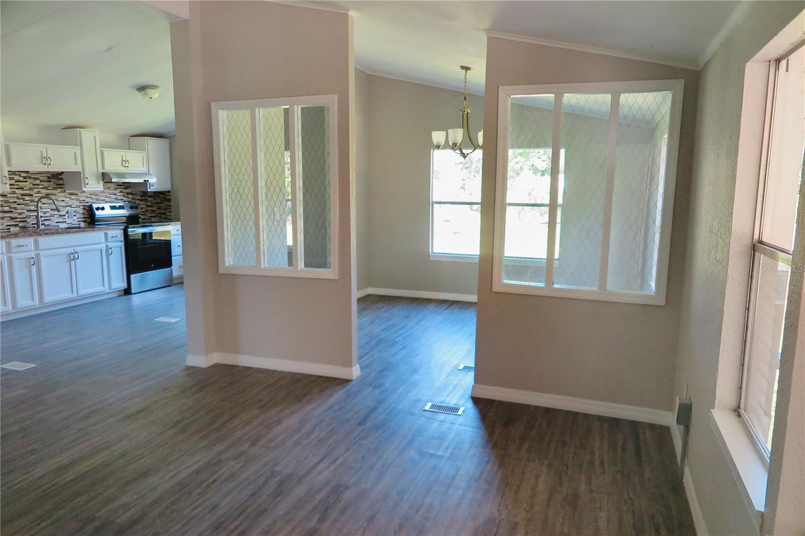 ST JOHNS RIVERSIDE ESTATES - Residential