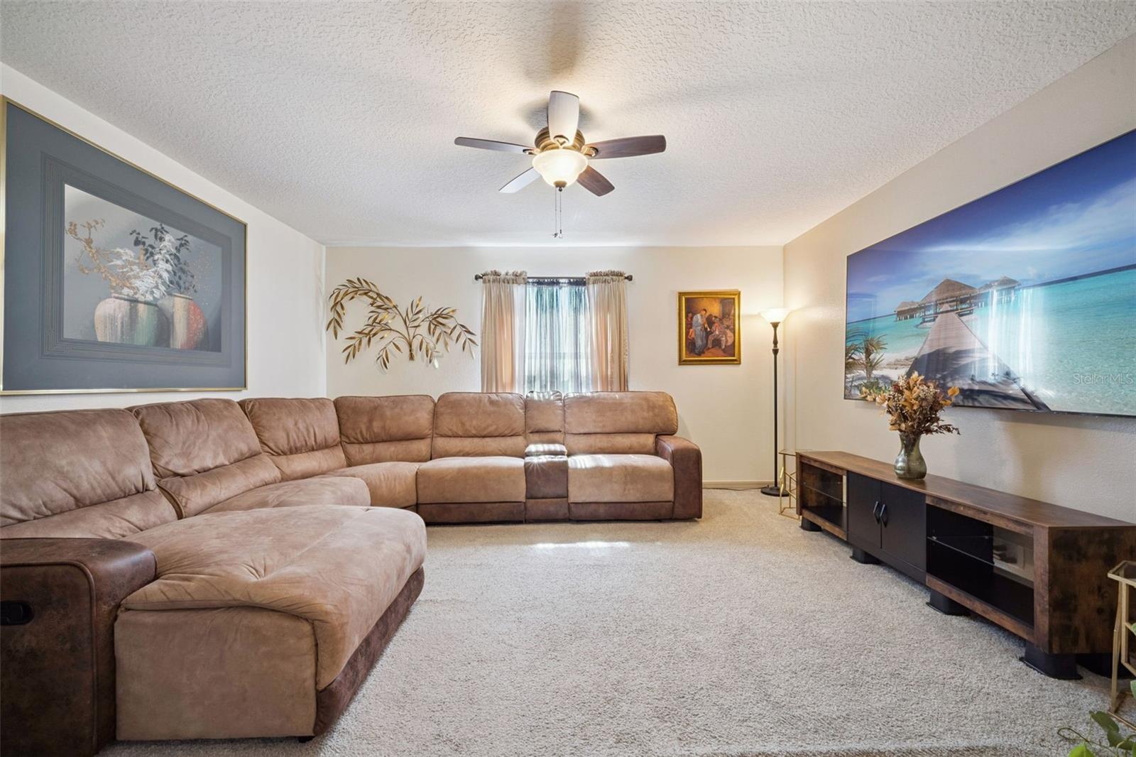 FOUNTAIN PARK - Residential