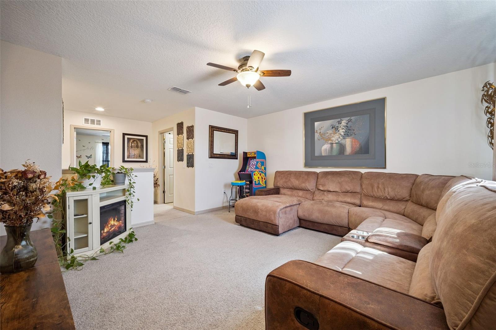 FOUNTAIN PARK - Residential