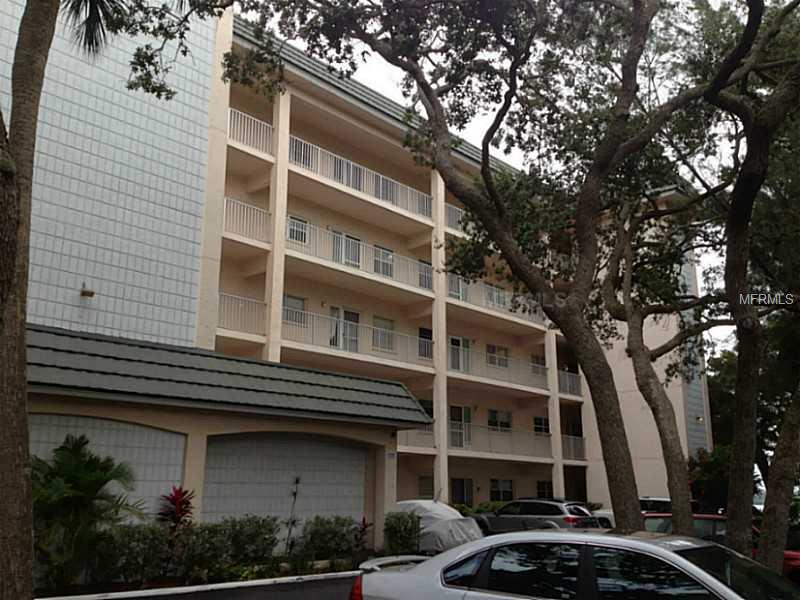 BAY TREE CLUB - Residential