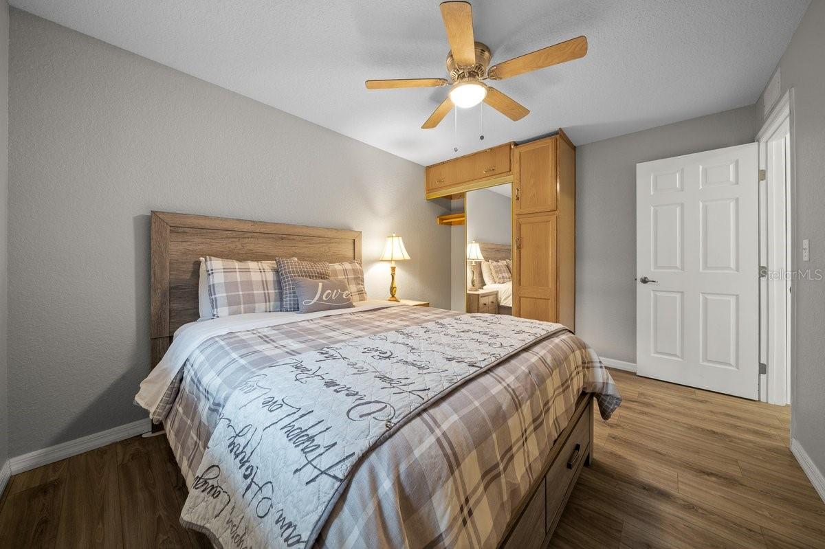 MEADOW WOOD FARMS UN 02 - Residential