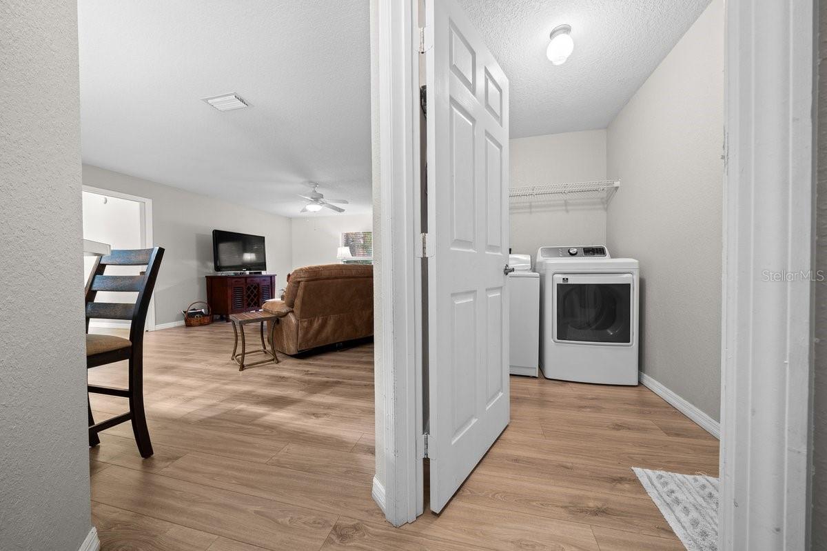 MEADOW WOOD FARMS UN 02 - Residential