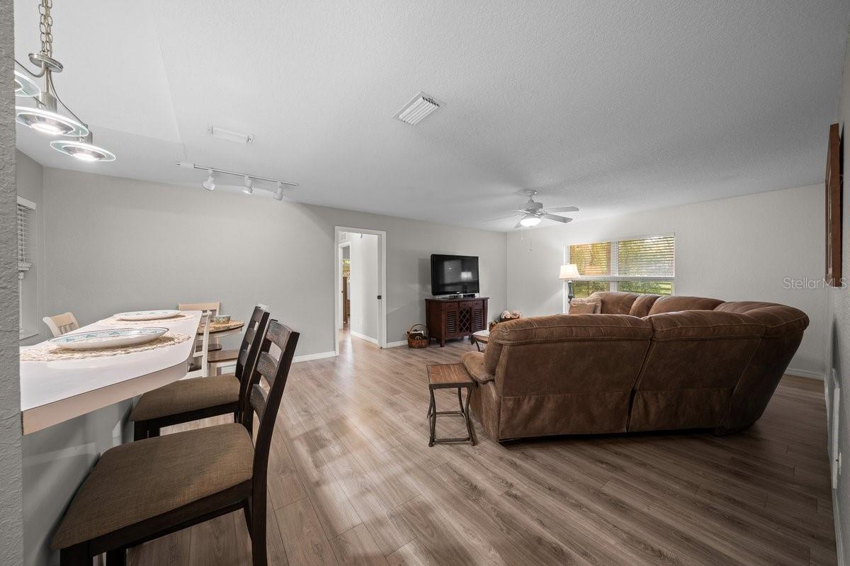MEADOW WOOD FARMS UN 02 - Residential
