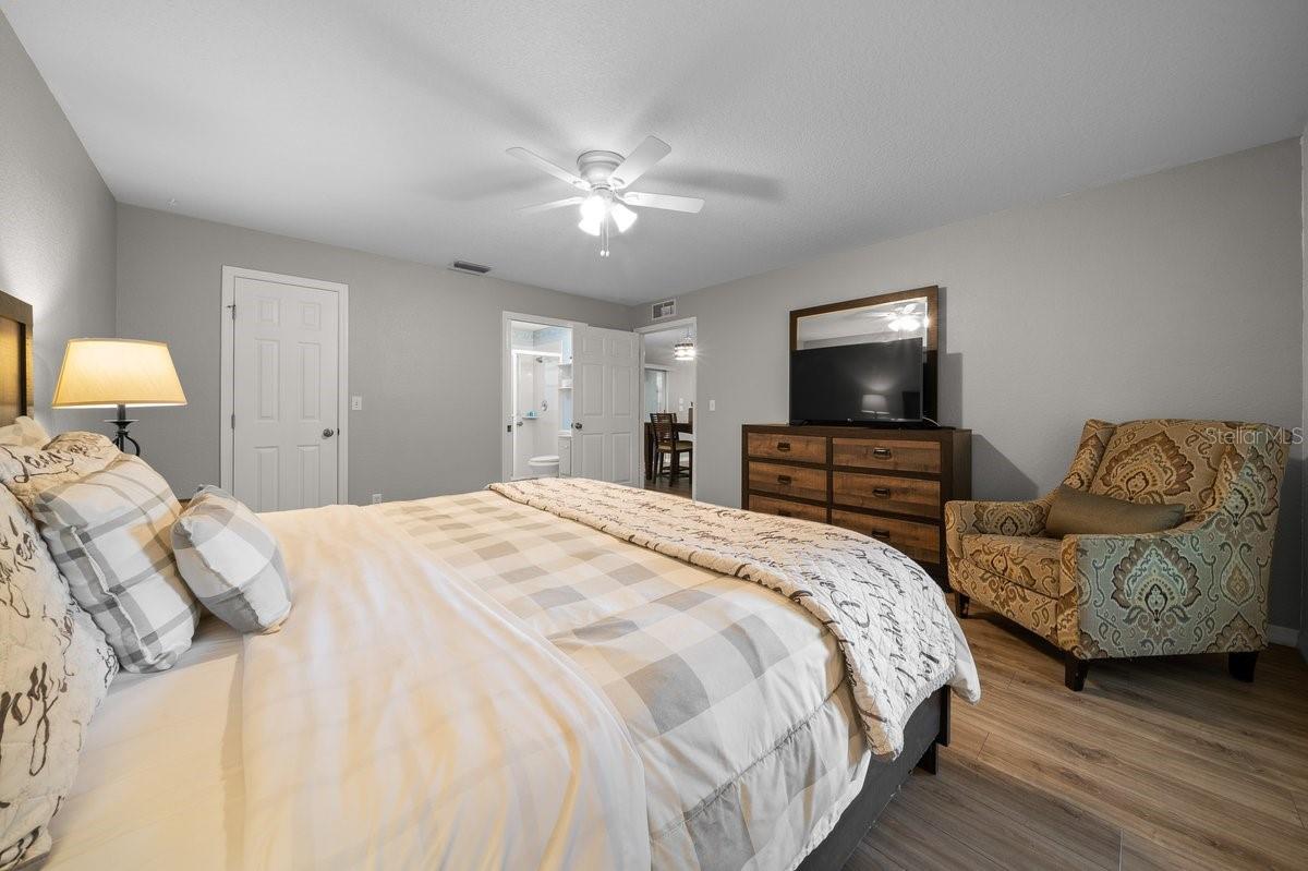 MEADOW WOOD FARMS UN 02 - Residential