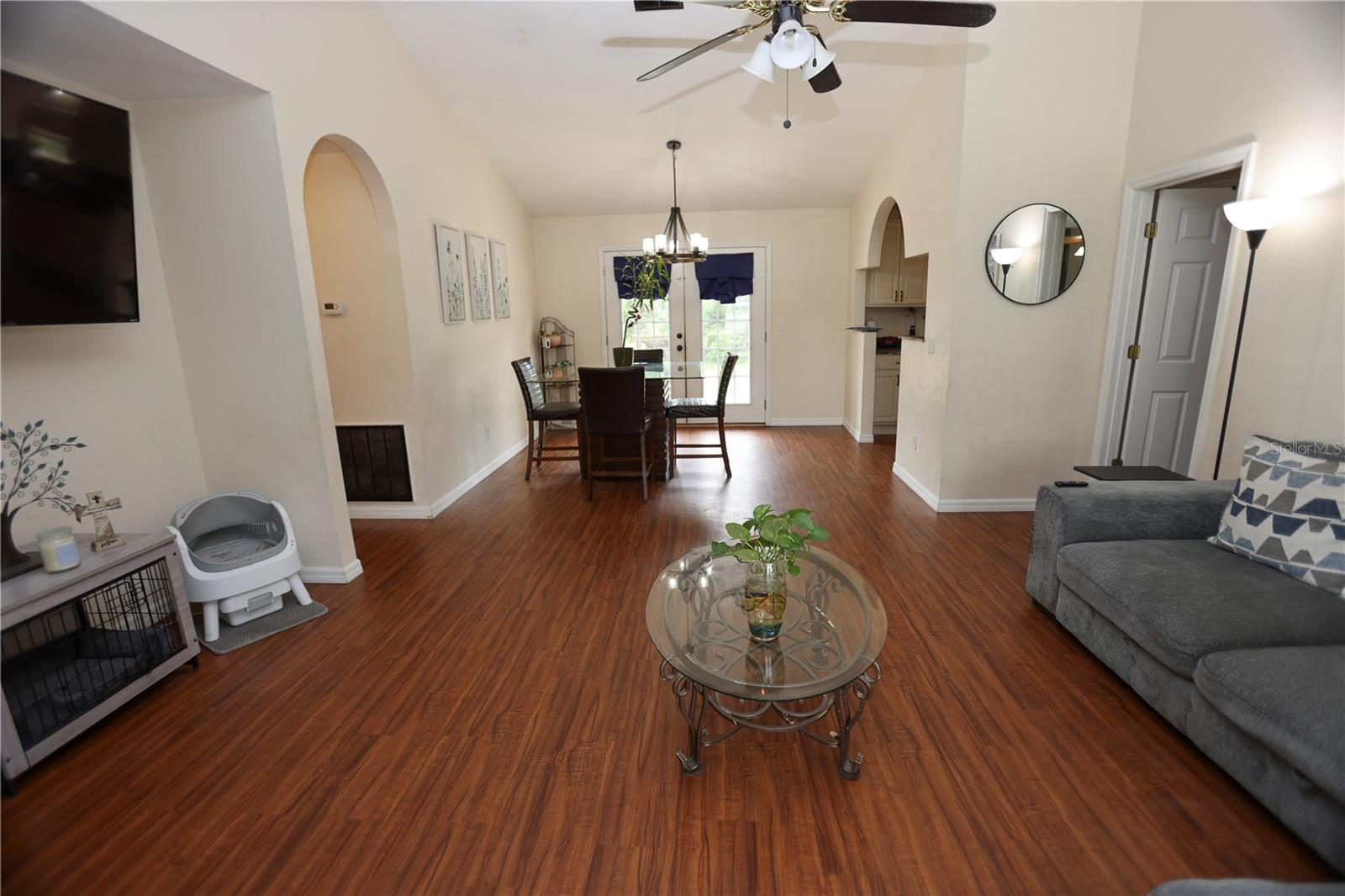 MANOR MAYNOR SUB - Residential