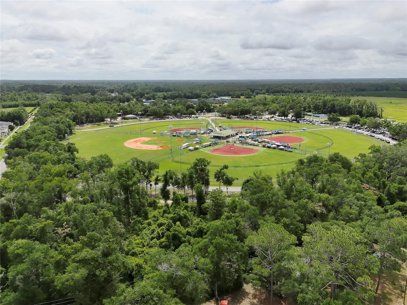 MANOR MAYNOR SUB - Residential