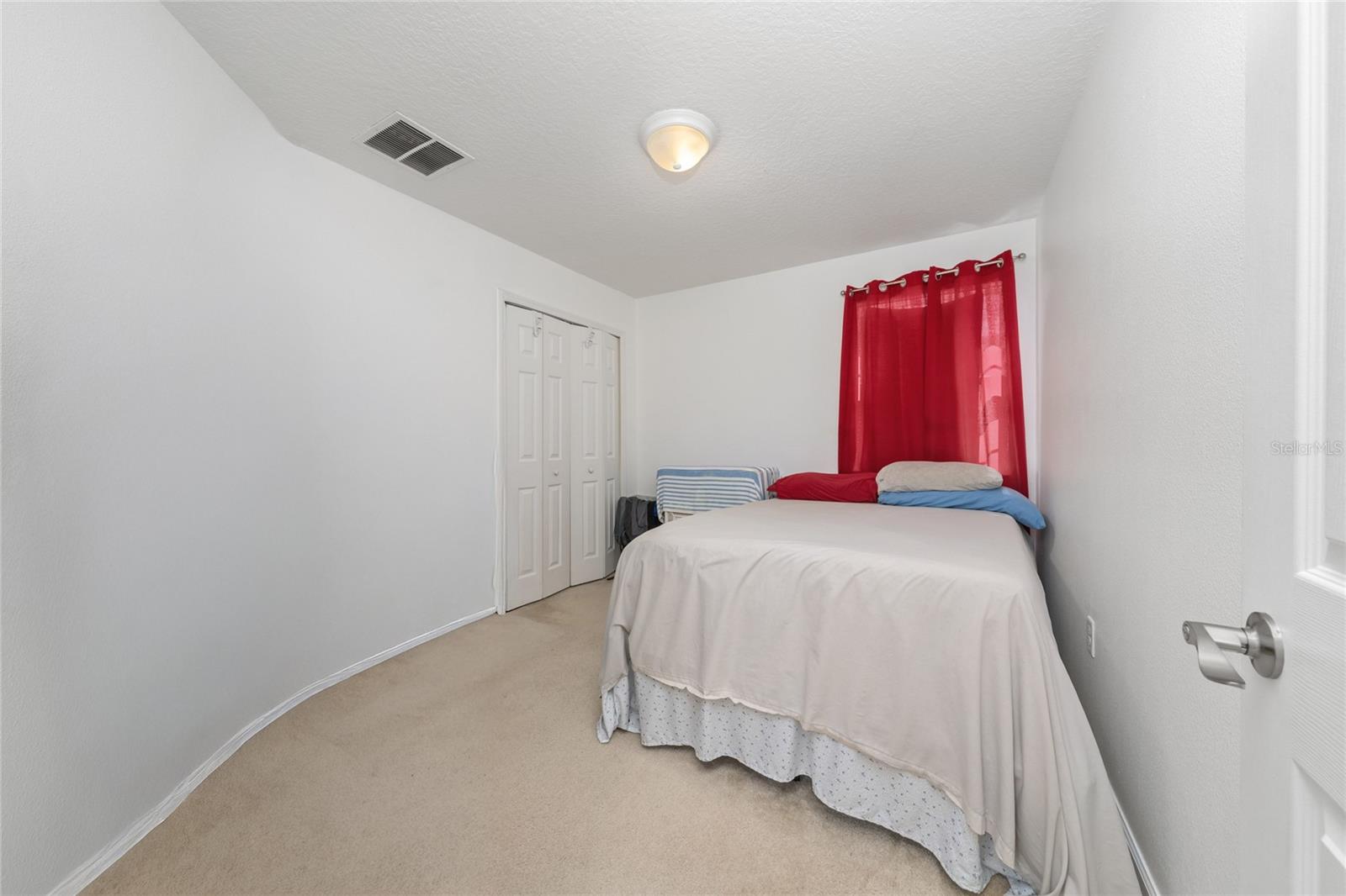 HOLLYGROVE VILLAGE - Residential