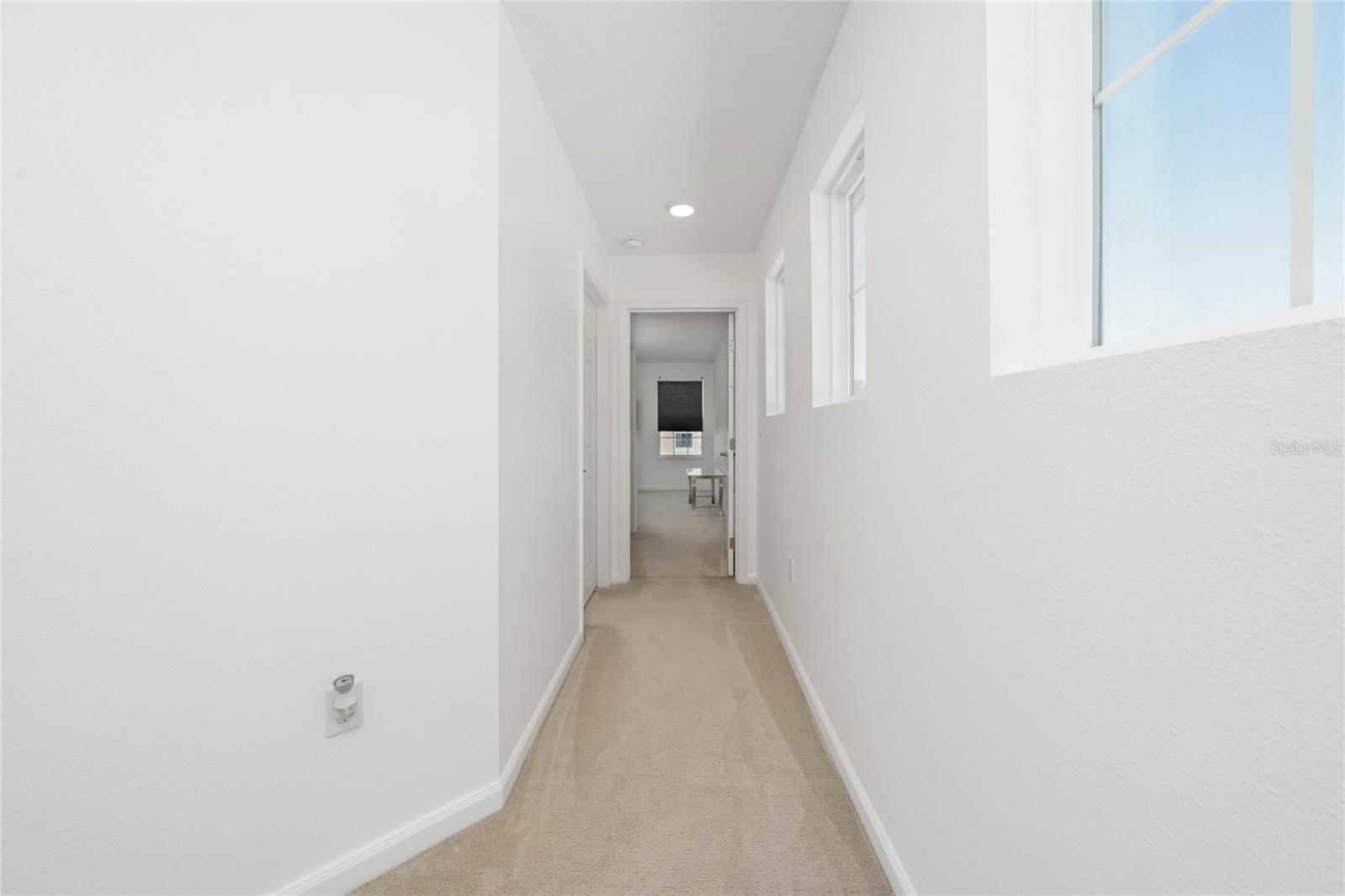 HOLLYGROVE VILLAGE - Residential