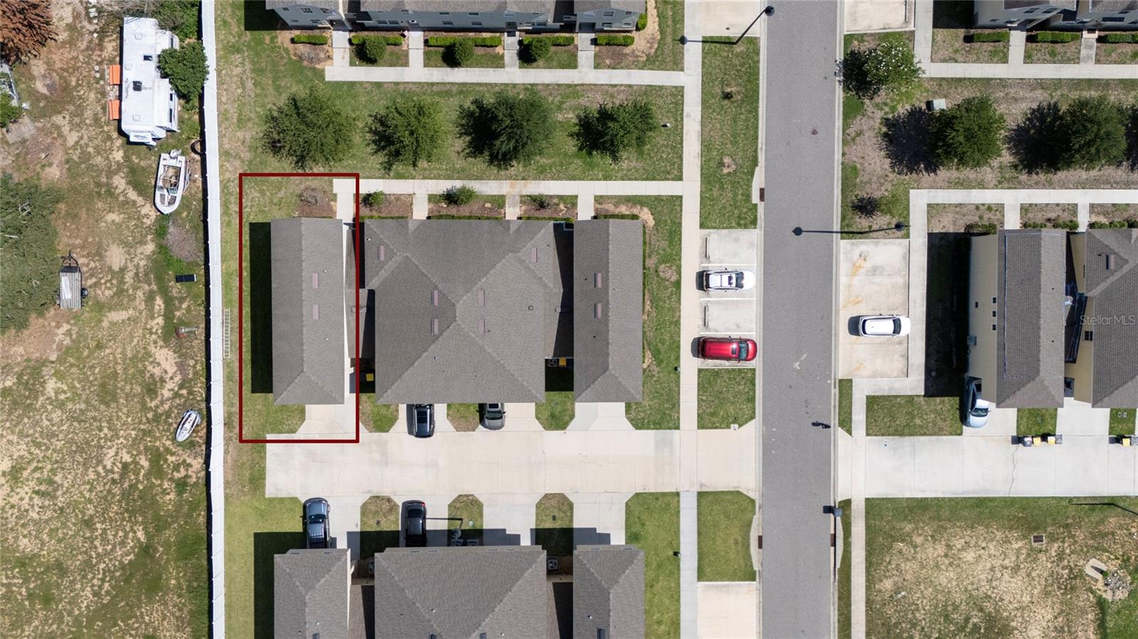 HOLLYGROVE VILLAGE - Residential