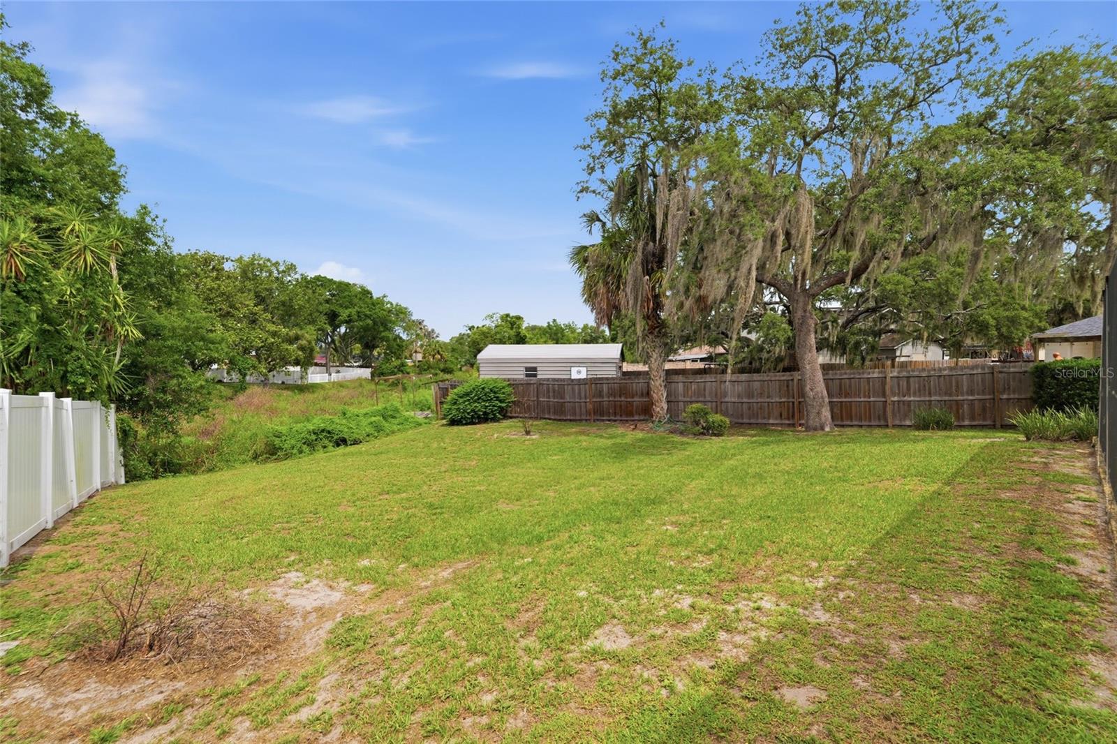 FOUR WINDS ESTATES UNIT 3 - Residential