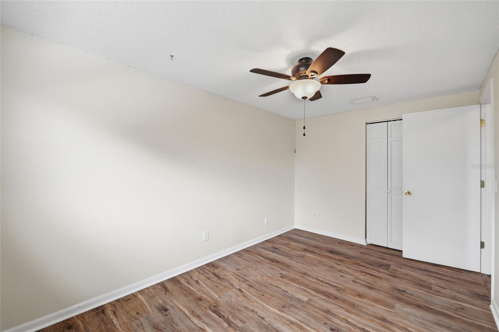 FOUR WINDS ESTATES UNIT 3 - Residential