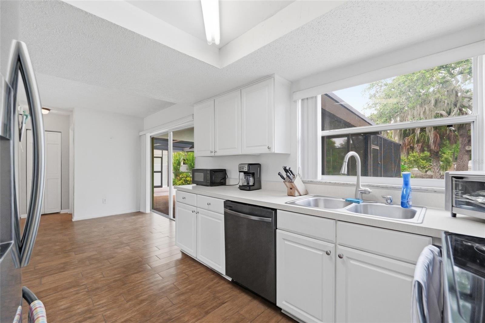 FOUR WINDS ESTATES UNIT 3 - Residential