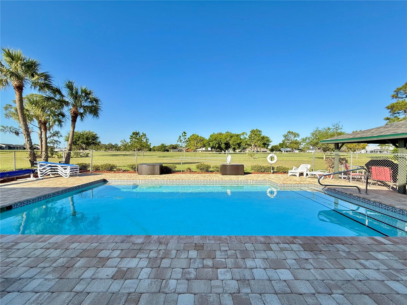 GREENBRIAR VILLAS CONDO - Residential