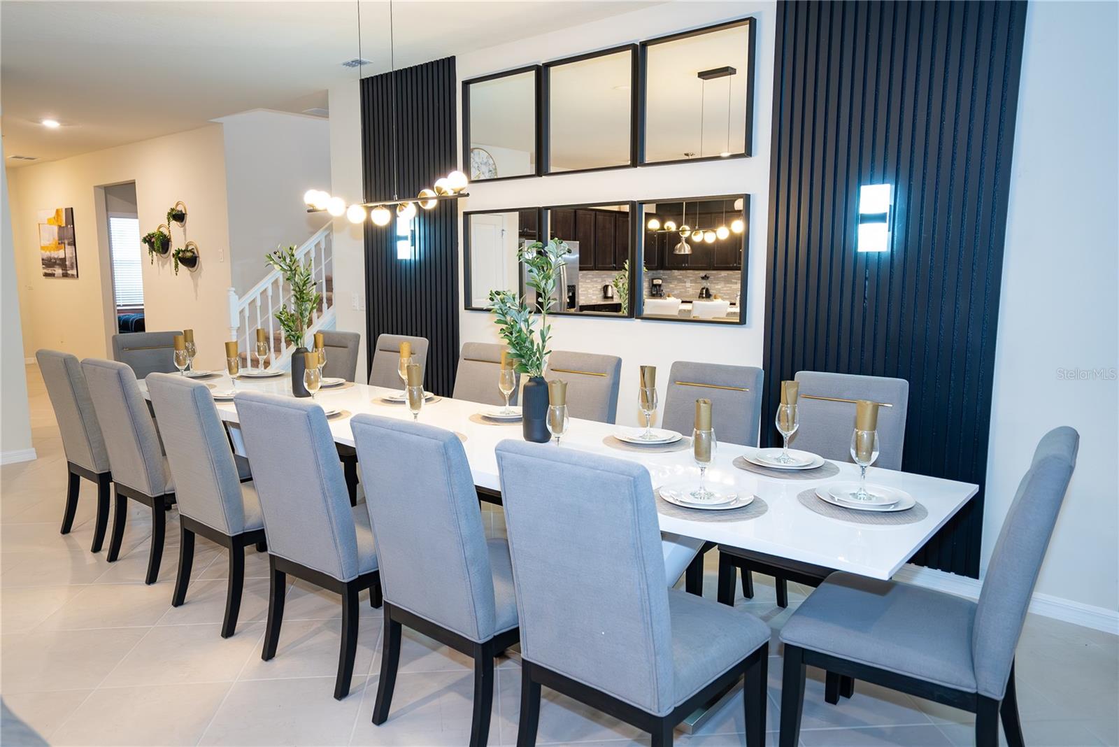 WINDSOR CAY - Residential