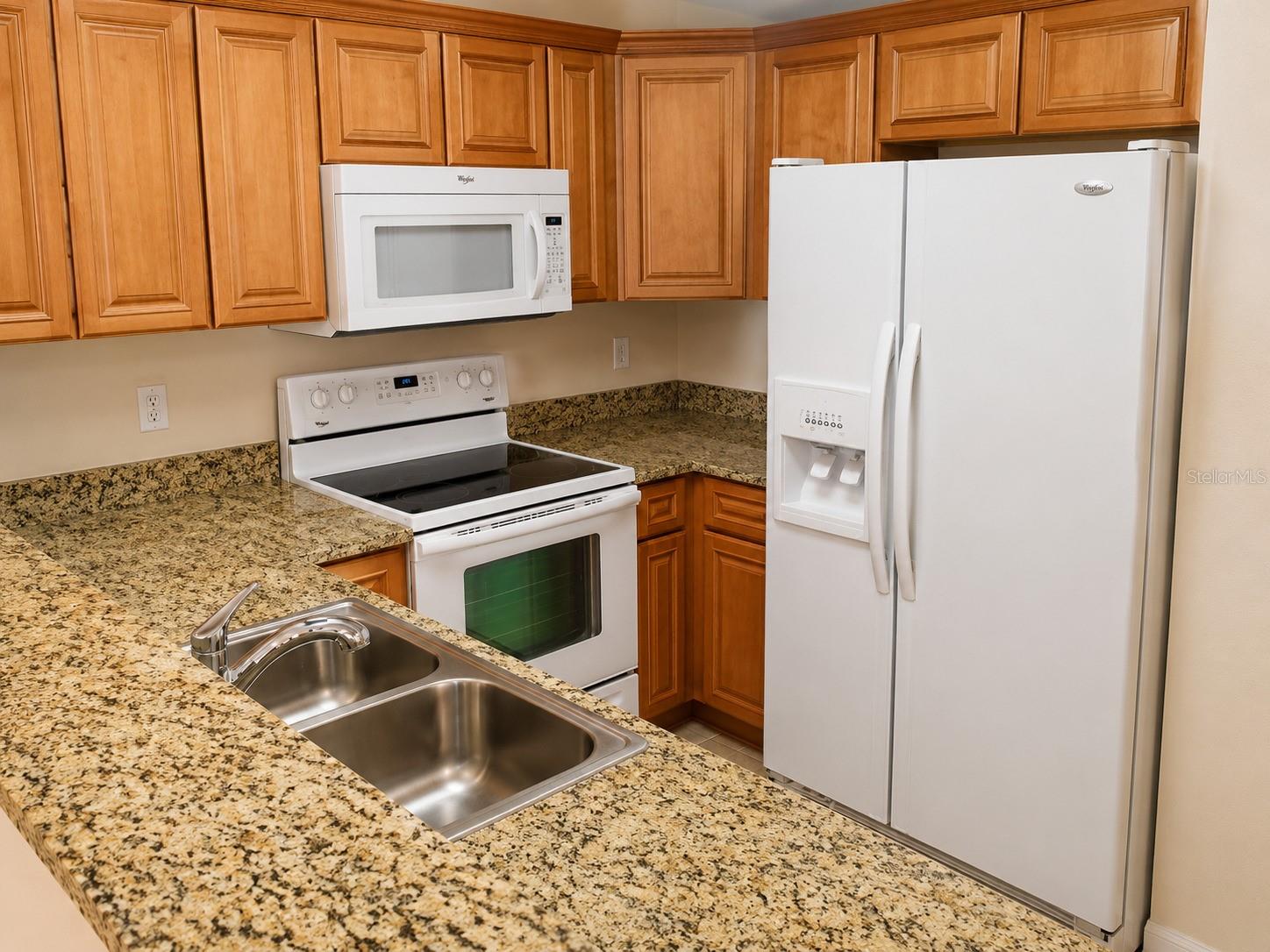 MALLORCA SQUARE - Residential Lease