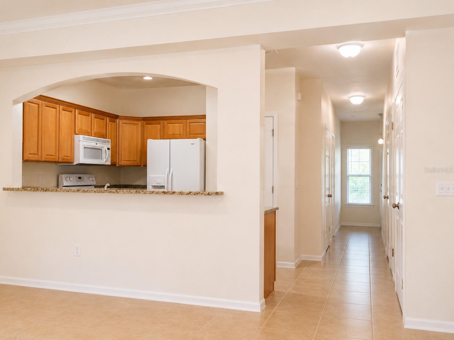 MALLORCA SQUARE - Residential Lease