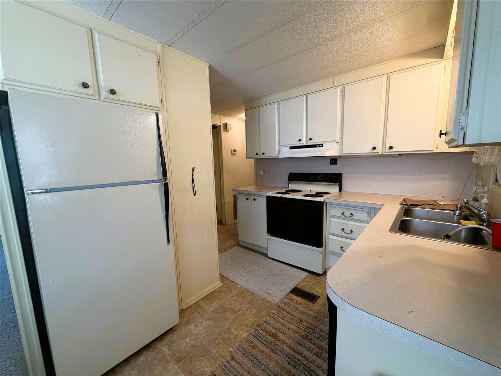 HAWTHORNE AT LEESBURG A COOP - Residential