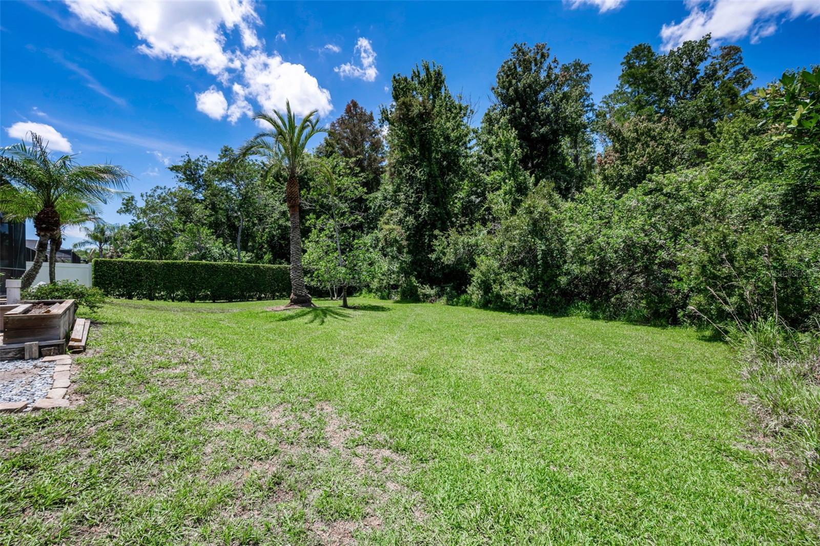 IVY LAKE ESTATES - Residential