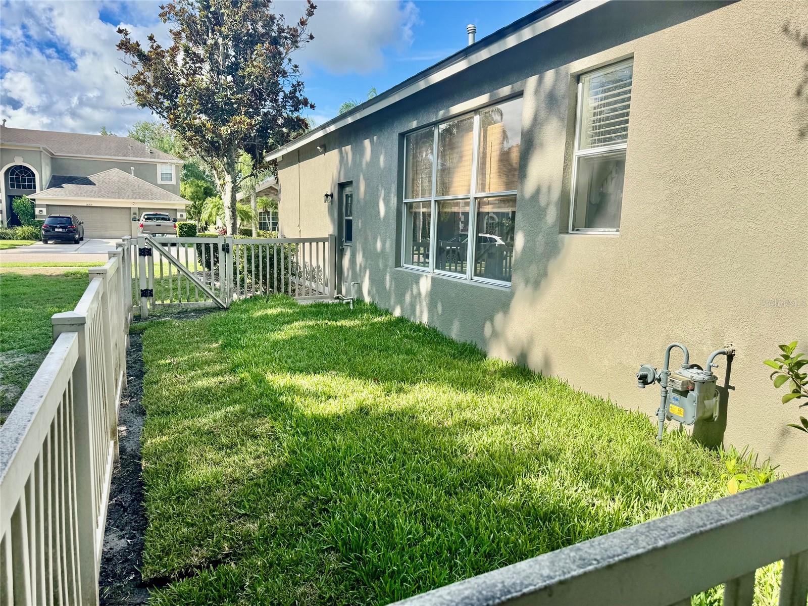 IVY LAKE ESTATES - Residential