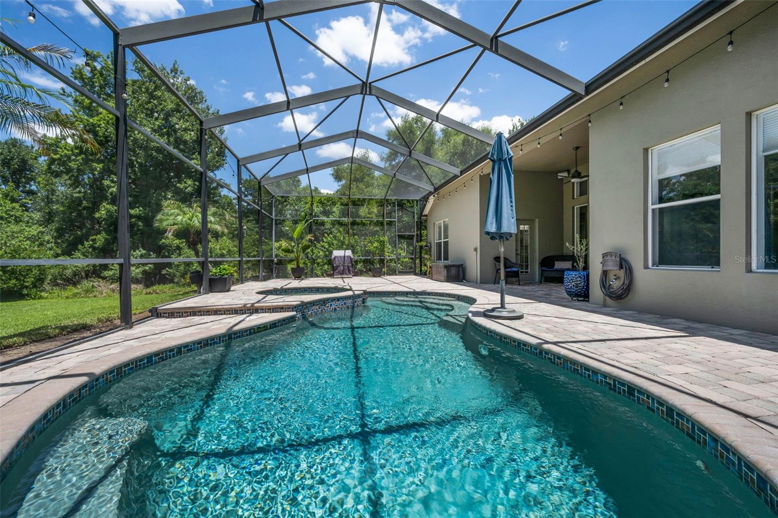 IVY LAKE ESTATES - Residential