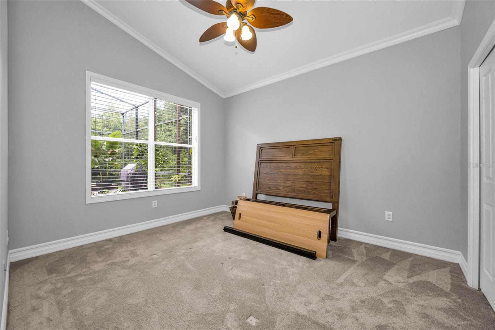 IVY LAKE ESTATES - Residential