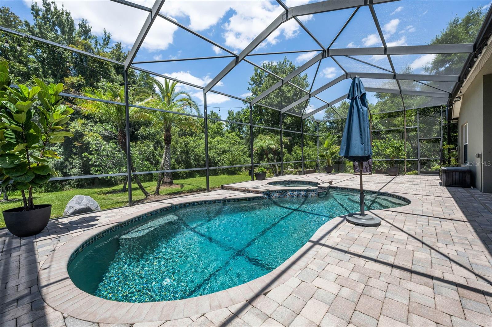 IVY LAKE ESTATES - Residential
