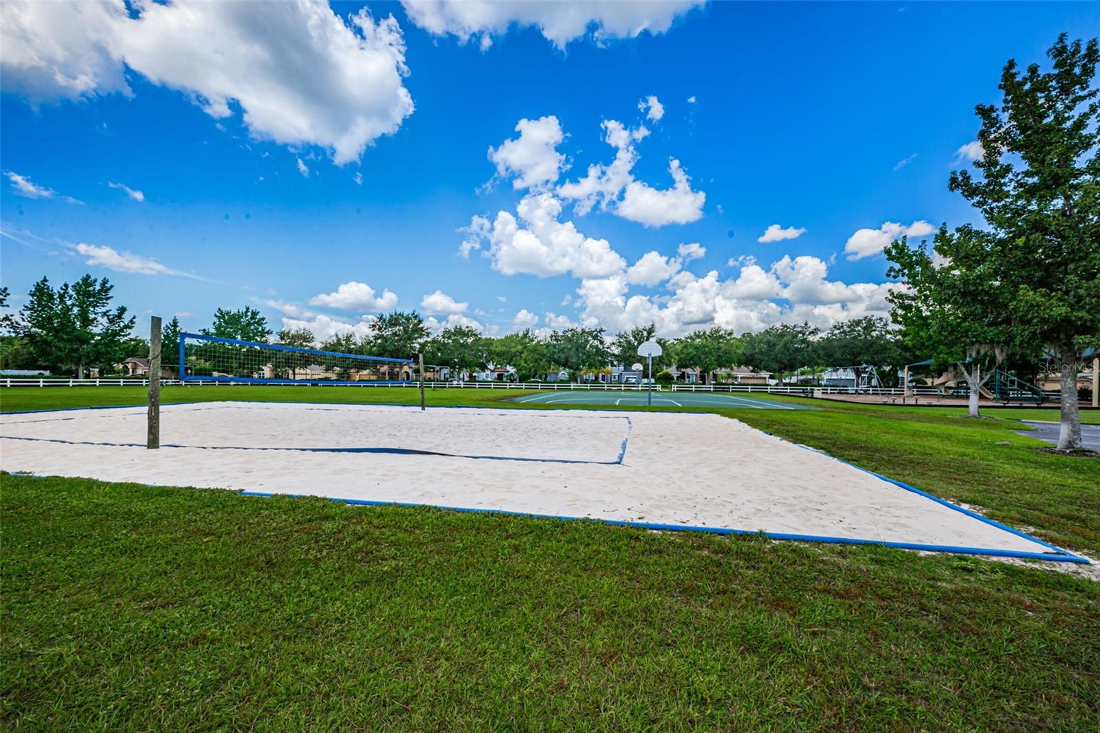IVY LAKE ESTATES - Residential