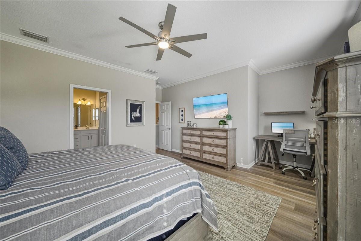 TOWNHOMES AT REGATTA LANDING - Residential